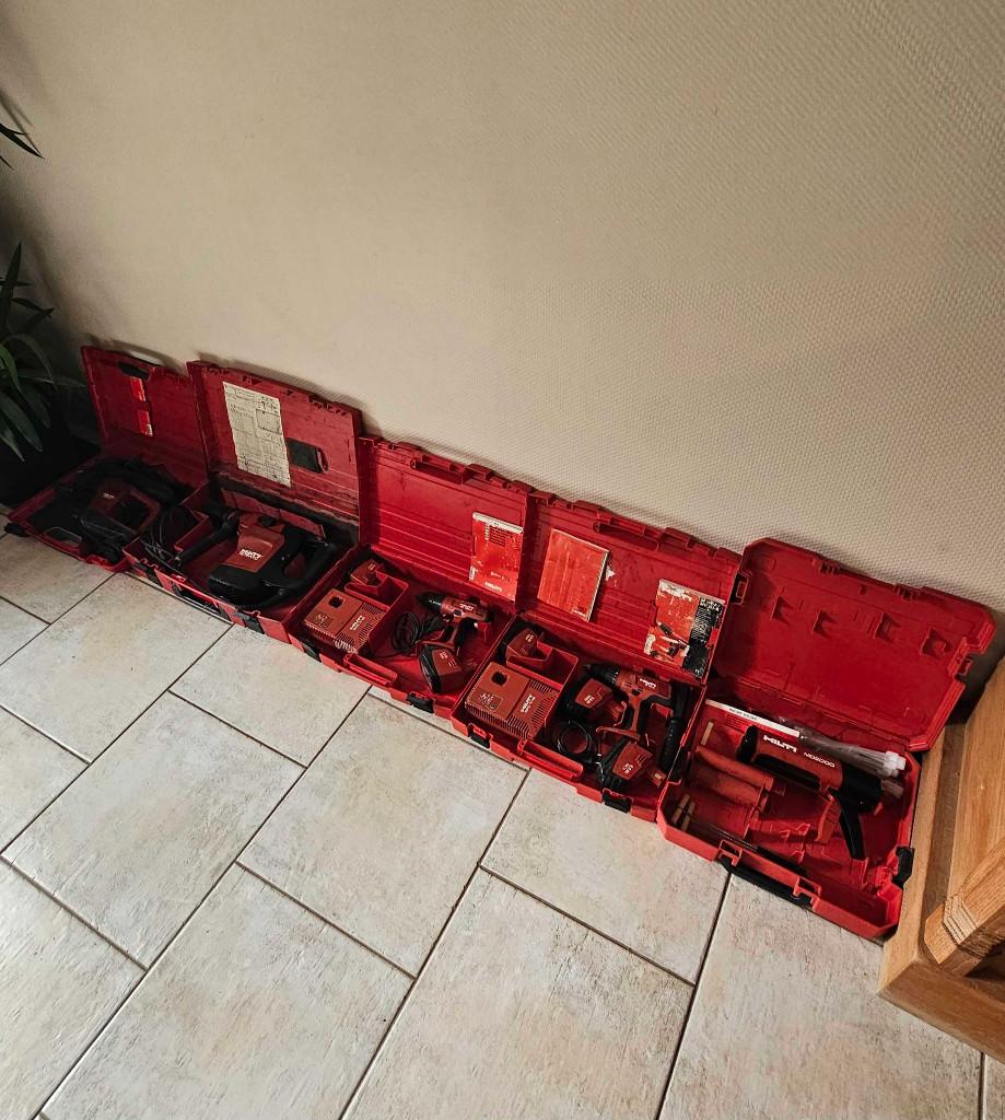 Lot de machine Hilti, Enlèvement, Utilisé