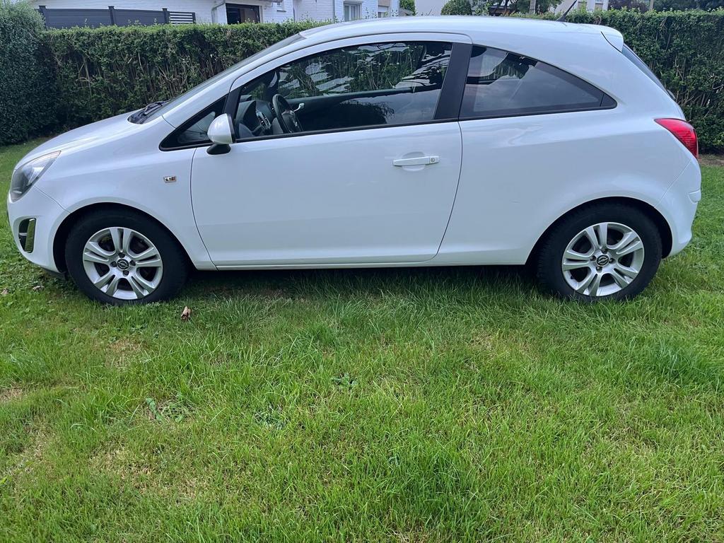 Opel corsa 1.2 essence blanche, Achat, Particulier, Corsa, Essence
