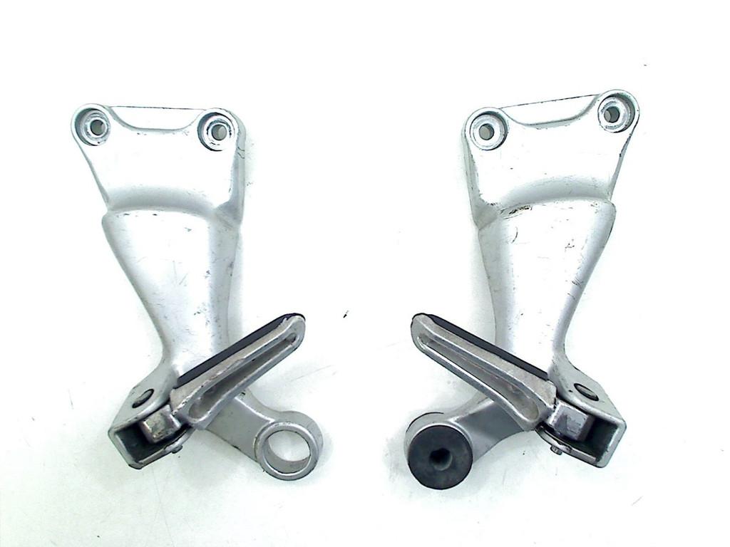DUOSTEUN SET GSX R 1300 Hayabusa 1999-2007 (GSXR1300), Motoren, Dhr. S. di Majo, Gebruikt, Info@cama-motorparts.nl, P.J. Troelstraweg 8 8
3144 CX  MAASSLUIS, NL