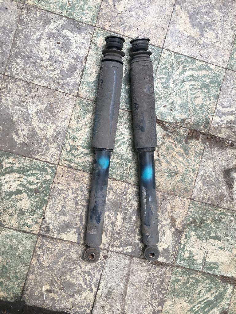 AMORTISSEURS ARRIERE OPEL CORSA C, Ophalen, Gebruikt, RUE BRIGADE PIRON 307, Garage_bila@yahoo.fr