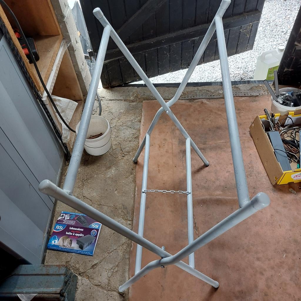 Zaagbok, schoor of schraag, onderstel voor BBQ., Doe-het-zelf en Bouw, Ophalen, Gebruikt