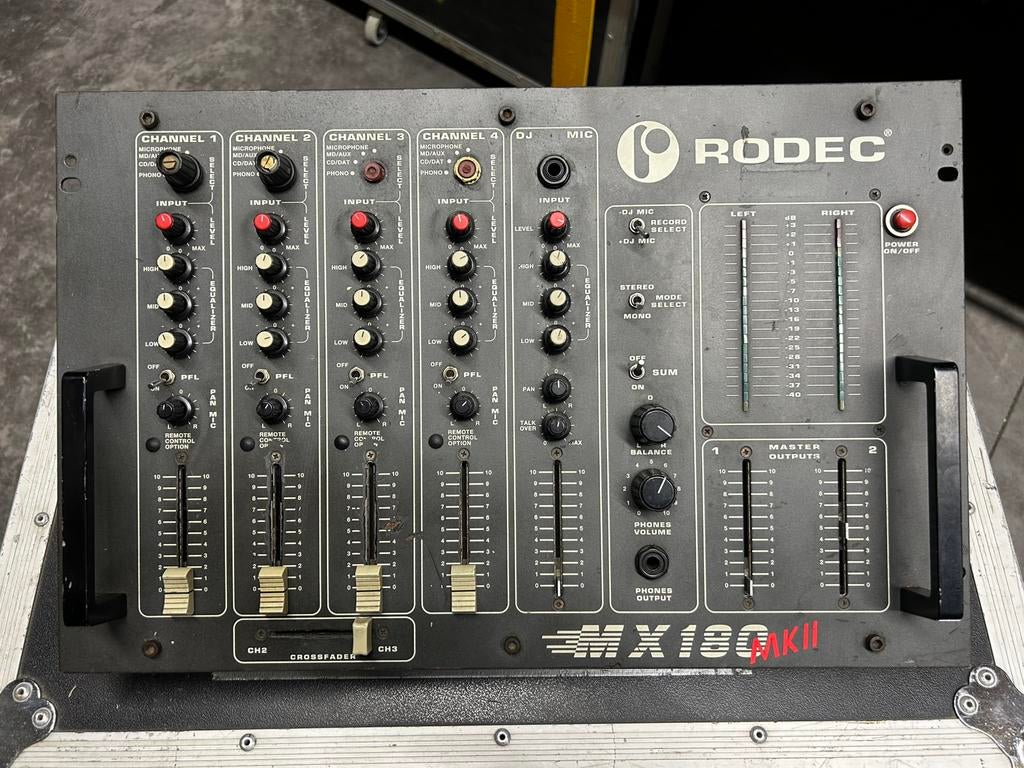 Table de mixage rodec mx 180 mk2 a reparer meegpanel, Musique & Instruments, Enlèvement ou Envoi