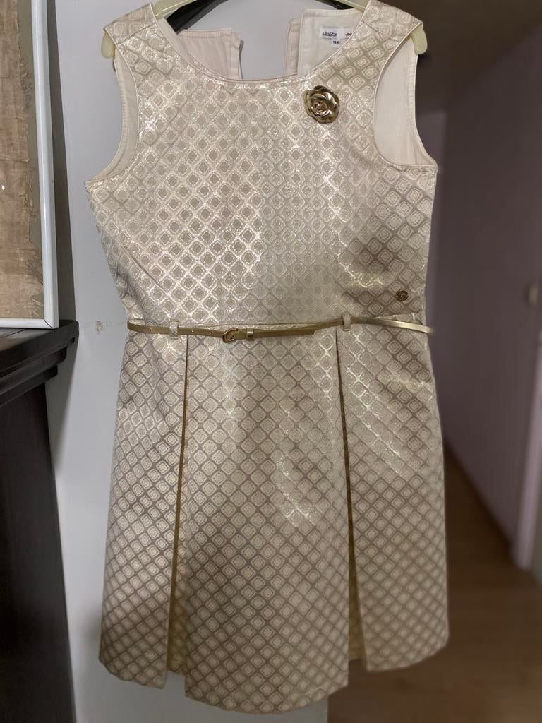 Meerdere Plechtige communie kleedjes, Kinderen en Baby's, Kinderkleding | Overige, Zo goed als nieuw, Ophalen