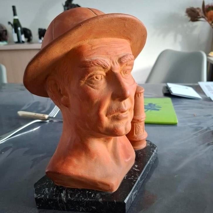 Mijnwerker met lampje, Ophalen