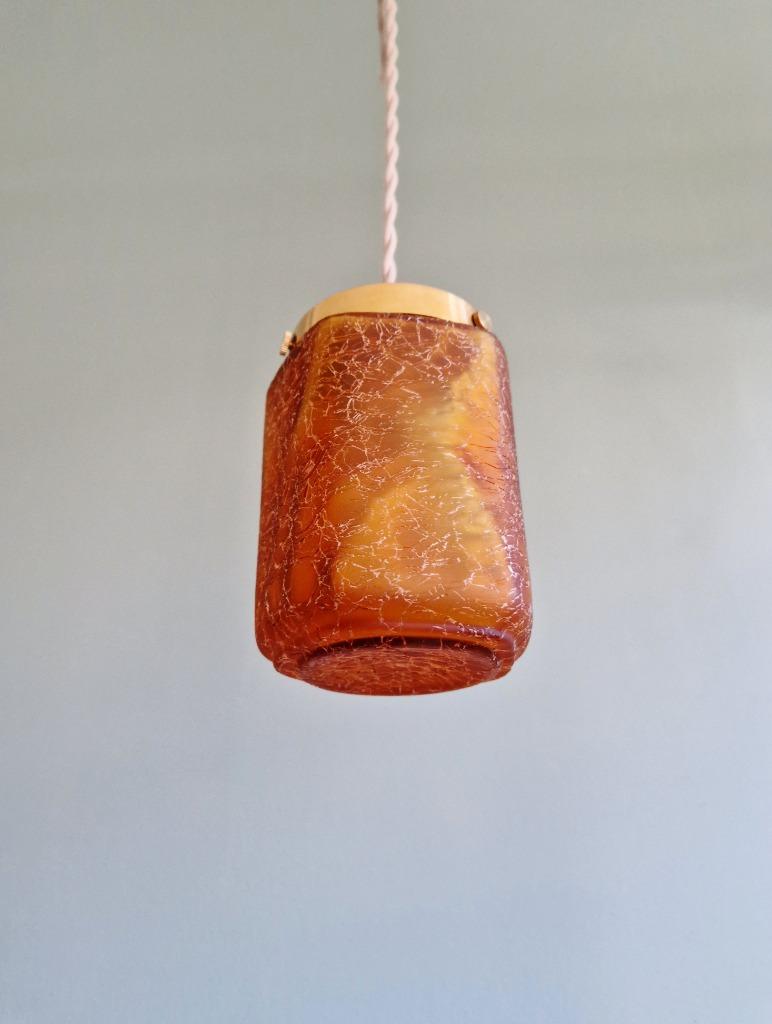 Suspension Art Déco en verre craquelé ambre, 1920-30, Enlèvement ou Envoi