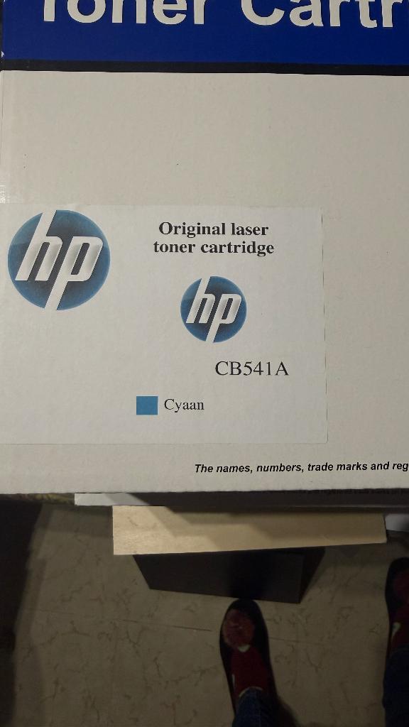 HP Laser toner cartridge CB541 A ( cyaan)/CB540A (zwart), Neuf, Hp, Impression couleur, Imprimante