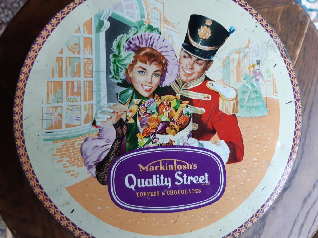 Boîte en étain Quality Street pour Macintosh, Enlèvement, Utilisé, Biscuits, Autres marques