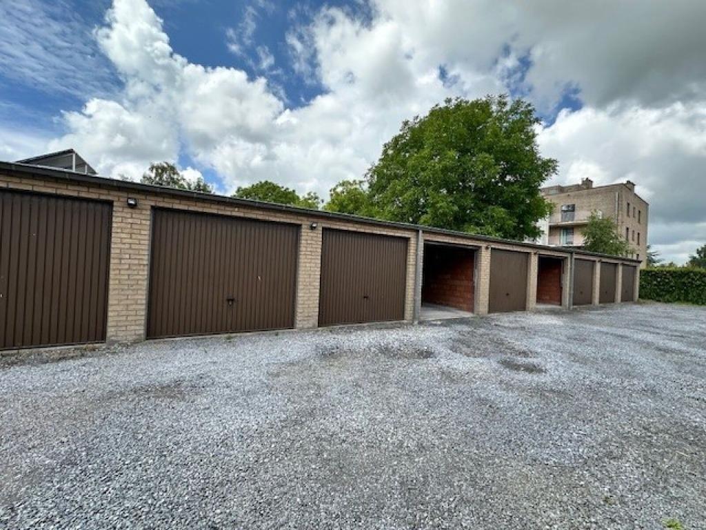 garagebox te huur in Diksmuide, Immo, Garages & Places de parking