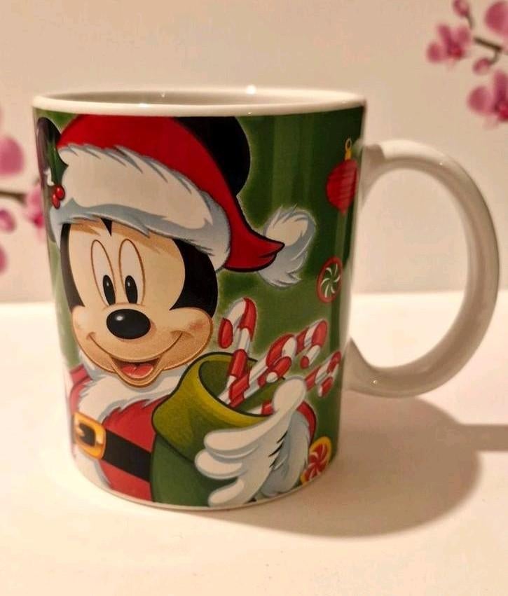 🎄 Disney Mickey Mouse Mok, Ophalen of Verzenden, Mickey Mouse, Zo goed als nieuw, Servies