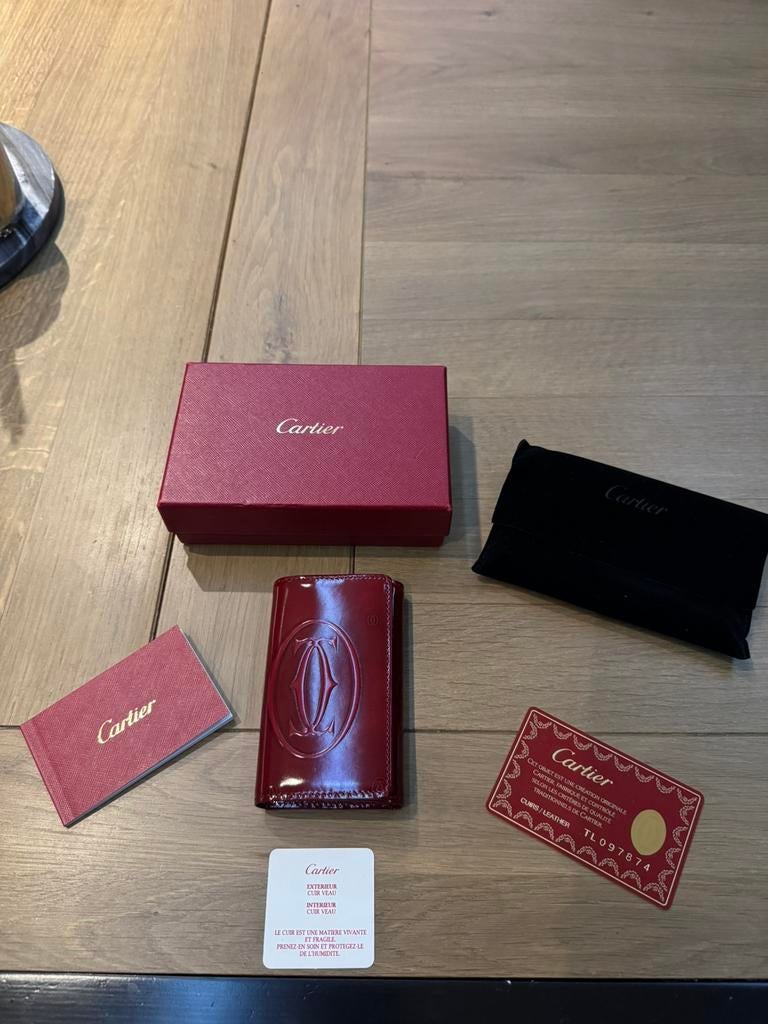 Nieuwe Cartier-sleutelhanger en kaarten!, Ophalen, Nieuw, Overige merken, Met knipsluiting