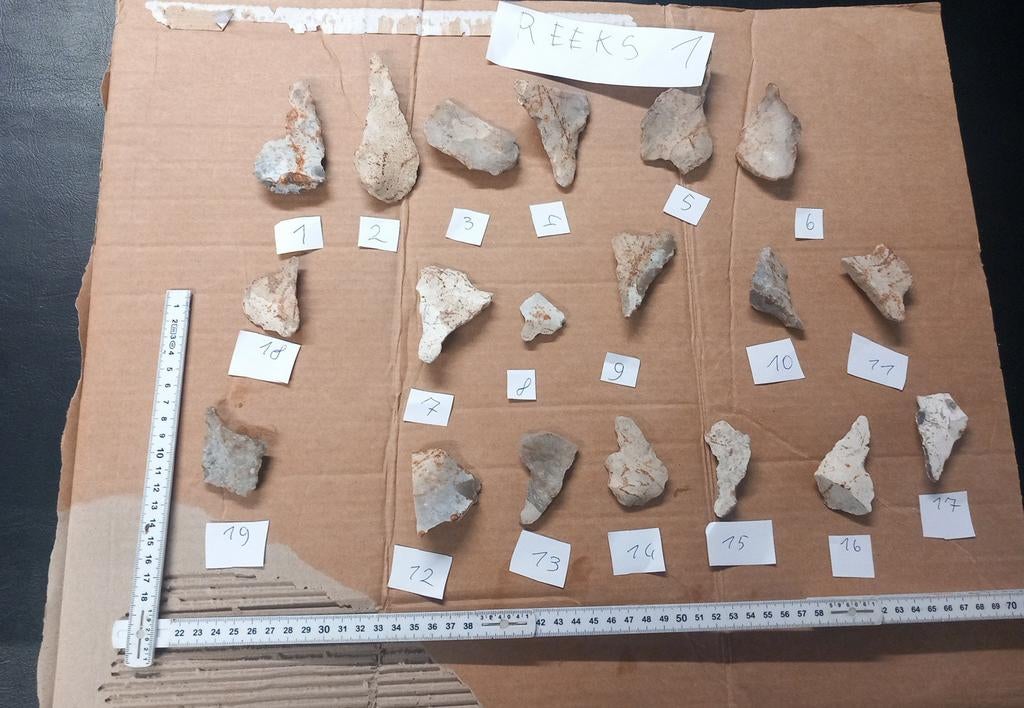 vuurstenen (spiennes), Ophalen of Verzenden