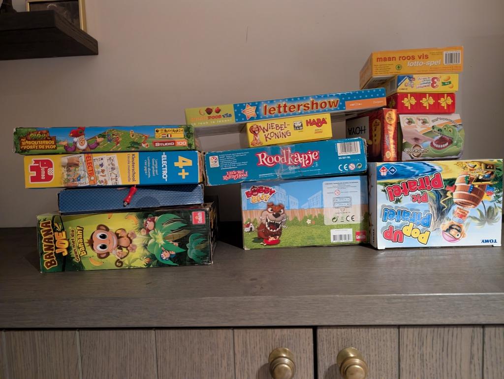 spellen Haba, studio 100, Goliath: Banana Joe, Sinterklaas.., Ophalen of Verzenden, Zo goed als nieuw, Reisspel