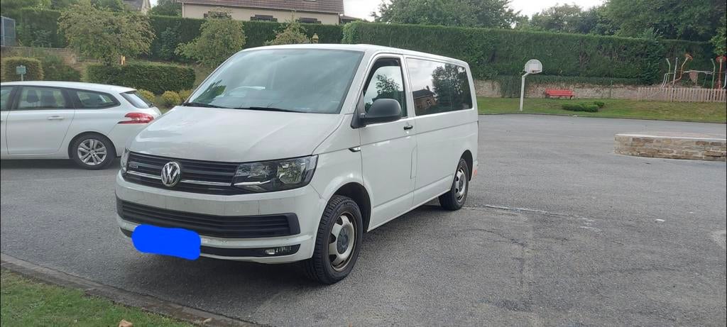 Volkswagen Transporter T6.1 2019, blanc, jusqu'à 9 places., Caravanes & Camping, Ford, Diesel, Automatique, Ford