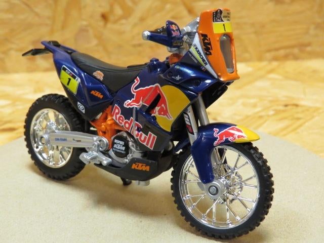 KTM 450 Dakar Rally Red Bull 1:18 #1 Bburago, Ophalen of Verzenden, Nieuw, Motor, Burago