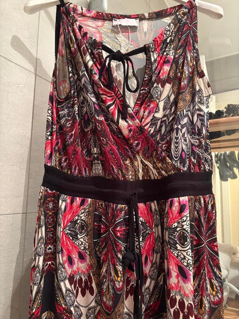 Robe longue de Cassis (38)., Vêtements | Femmes, Robes, Taille 38/40 (M), Cassis, Enlèvement, Sous le genou