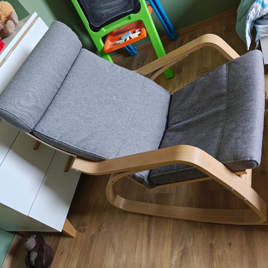 Schommelstoel + voetbankje Ikea, Enlèvement, Comme neuf, Tissus