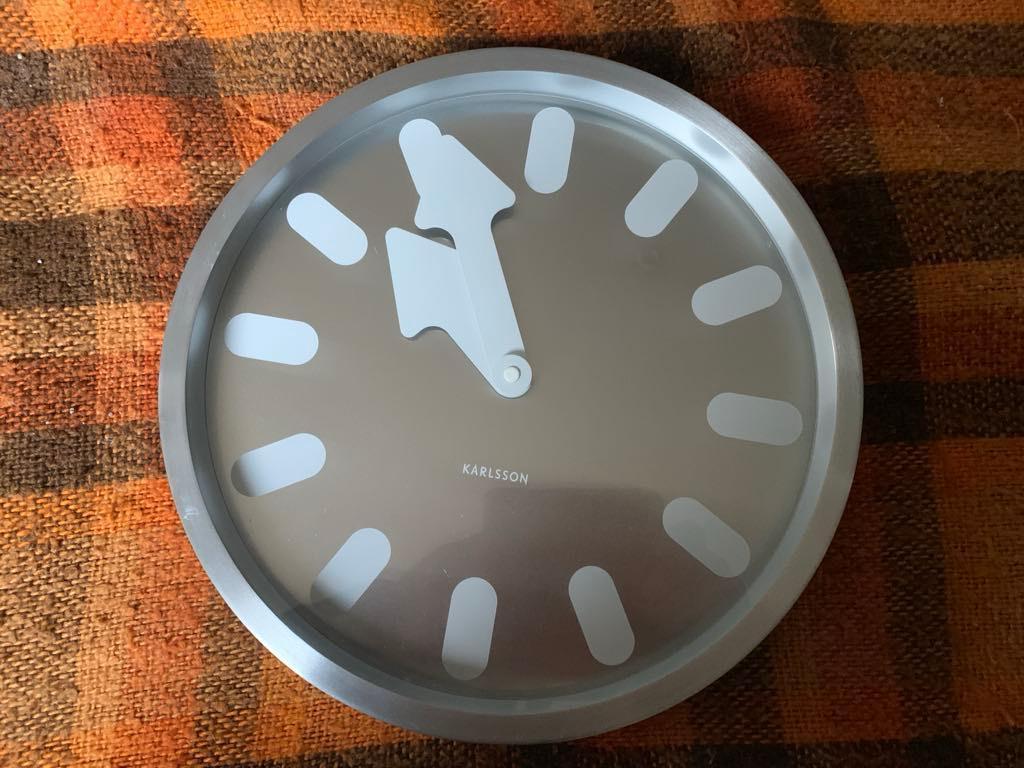 Karlsson : klok, Huis en Inrichting, Ophalen of Verzenden, Nieuw, Analoog, Wandklok