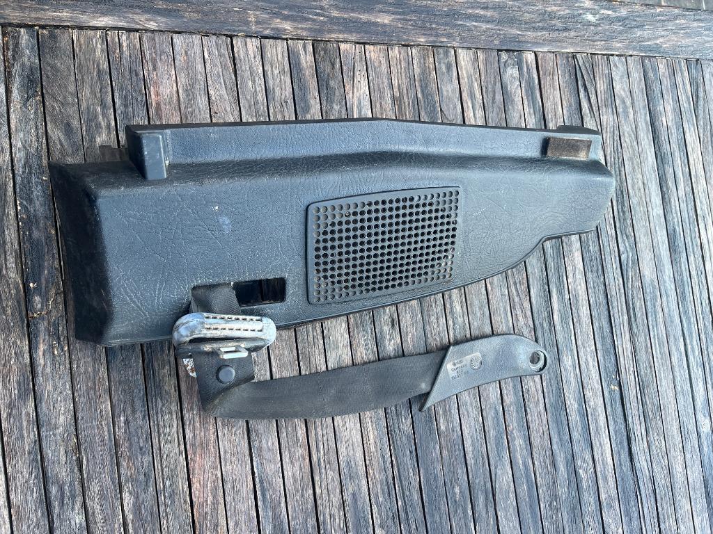 VW GOLF 2 SUPPORT COUVRE COFFRE, Enlèvement ou Envoi, Volkswagen