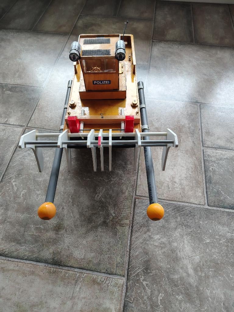 Bateau RAMBOLATOR SPRINGER (récupération), Enlèvement, Comme neuf