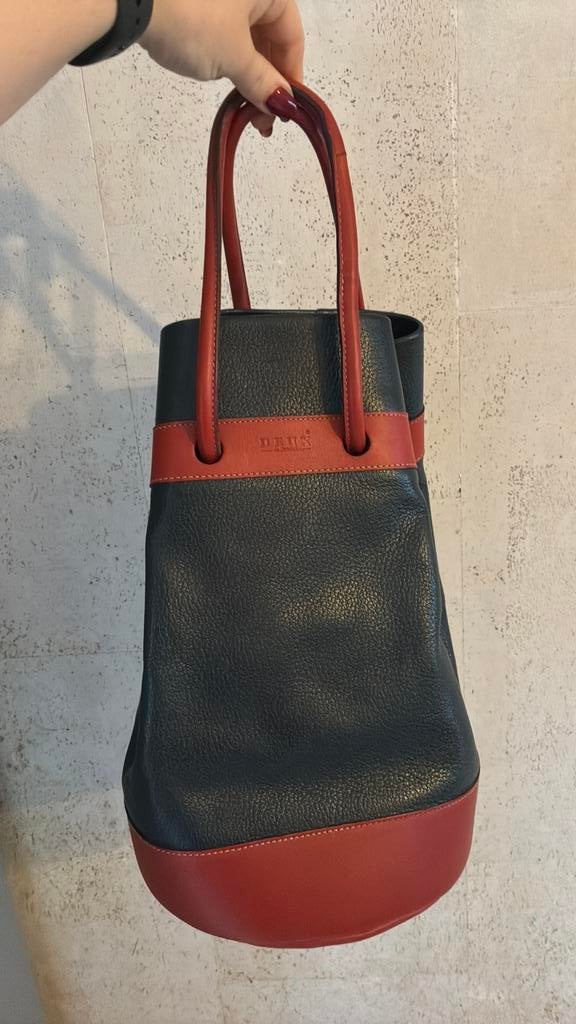 Deux de delvaux, Ophalen of Verzenden, Zo goed als nieuw