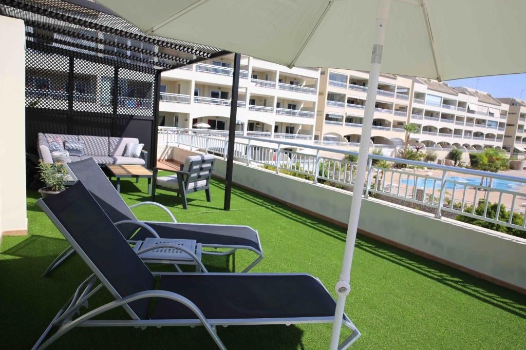 Appartement te huur in Palm-Mar Tenerife met zonnedek, Propriétaire, Village, 1 chambre, 4 personnes
