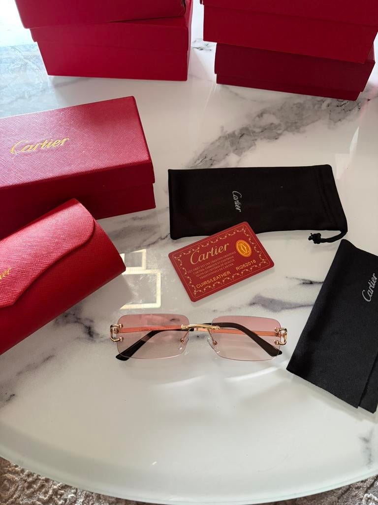 Lunettes Cartier, Bijoux, Sacs & Beauté, Lunettes de Soleil & Lunettes | Hommes, Comme neuf, Lunettes, Rouge, Enlèvement ou Envoi