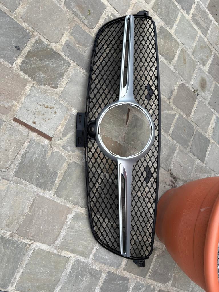 Calandre mercedes GLE, Autos : Pièces & Accessoires, Carrosserie & Tôlerie, Enlèvement