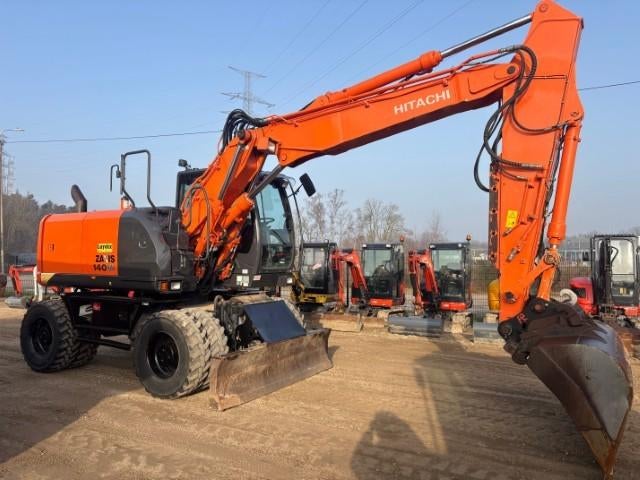 bandenkraan Hitachi ZX140W-5, Zakelijke goederen, Machines en Bouw | Kranen en Graafmachines, Ophalen, Graafmachine