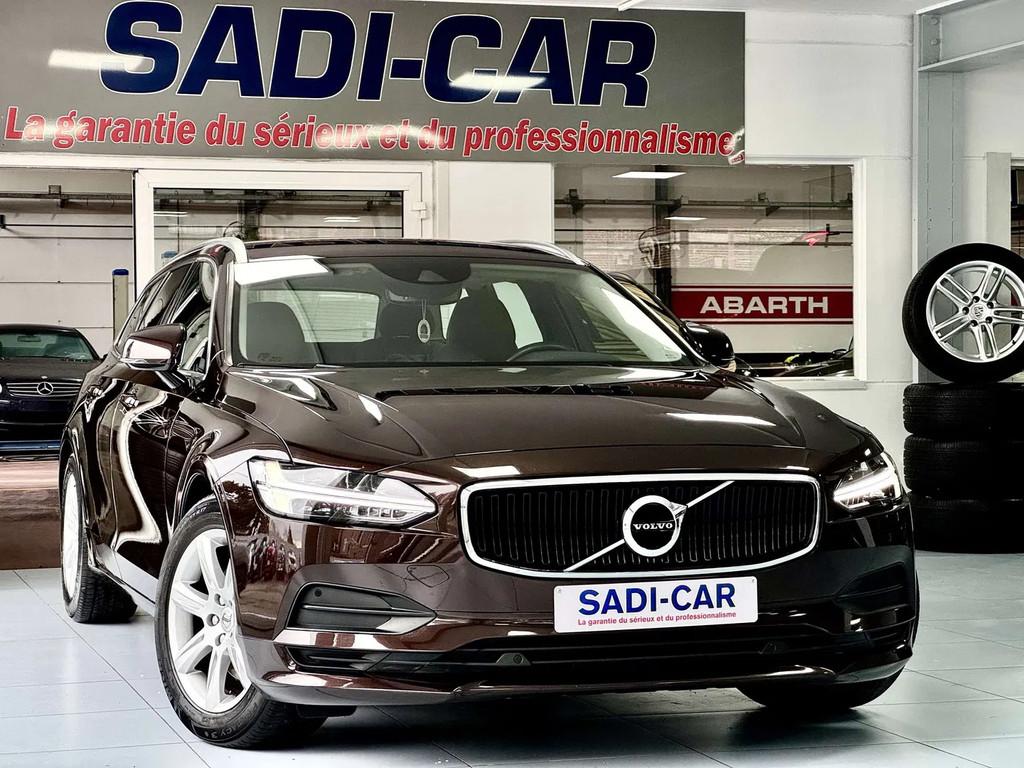 Volvo V90 2.0 D3 150cv Momentum - ETAT NEUF (bj 2018), Auto's, Volvo, 4 cilinders, 2260 kg, Leder, https://public.car-pass.be/vhr/7fa06cae-30a4-4b7c-8509-0856a27007fb