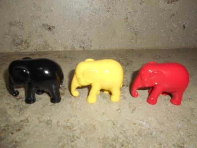 Olifanten families / 5 € per kudde, Verzamelen, Beelden en Beeldjes, Zo goed als nieuw, Ophalen of Verzenden