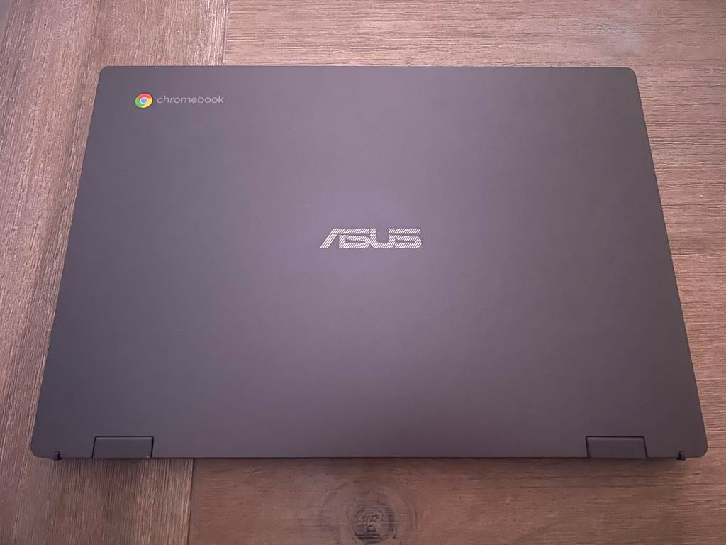 Asus Chromebook, 14 pouces, Comme neuf, Azerty, 4 GB ou moins