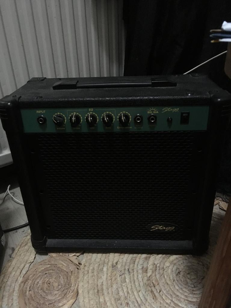 Gitaarversterker 20W, Muziek en Instrumenten, Versterkers | Bas en Gitaar, Ophalen