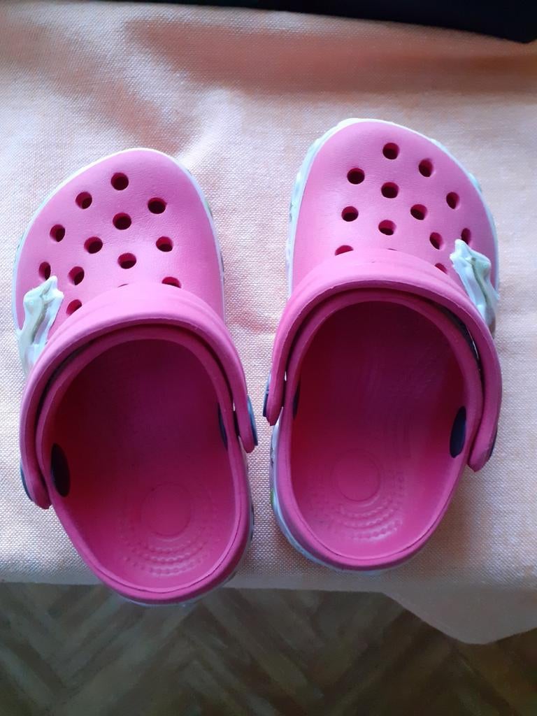 Kinderschoenen cracks maat 20, Enlèvement