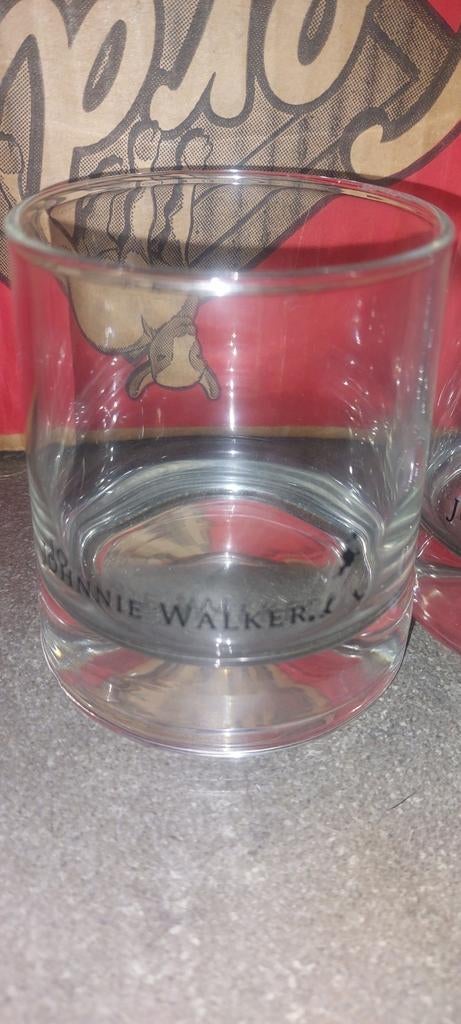 2 verres johnnie walker, Collections, Enlèvement ou Envoi