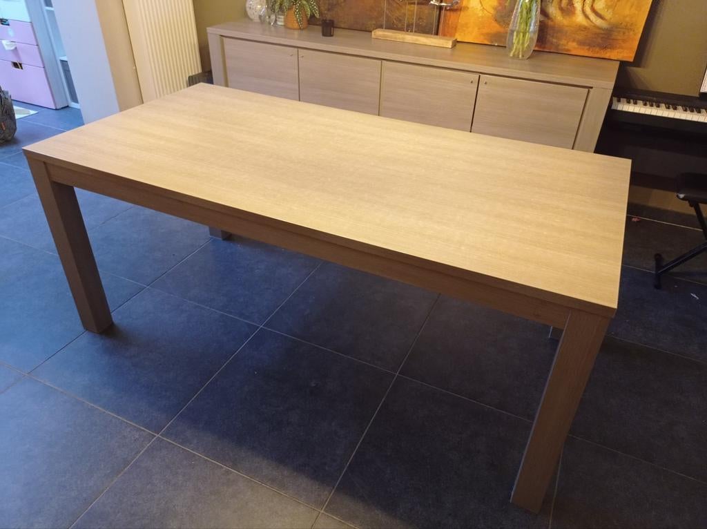 Coin repas avec table, buffet et meuble bar, Enlèvement