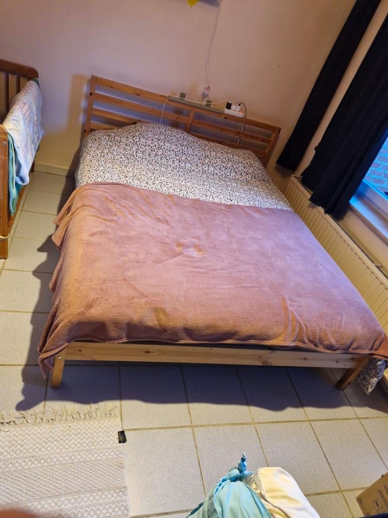 Lit ikea 2 personnes, Enlèvement