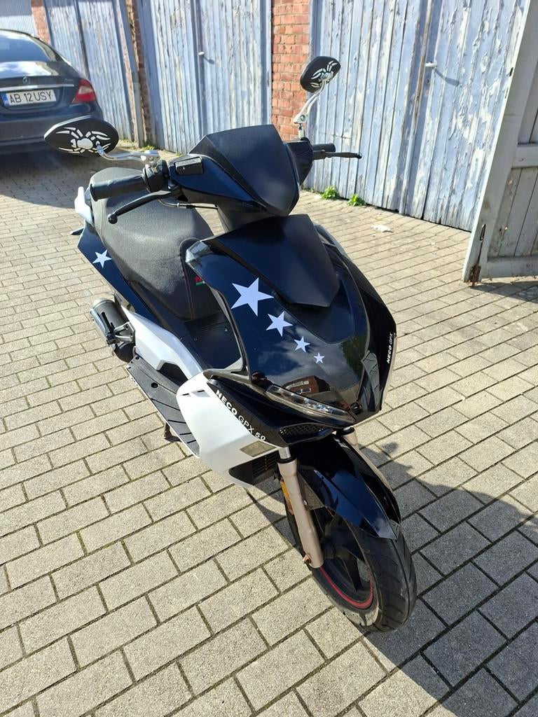 Scooter neco gpx 50 b klasse, Fietsen en Brommers, Scooters | Peugeot, Ophalen