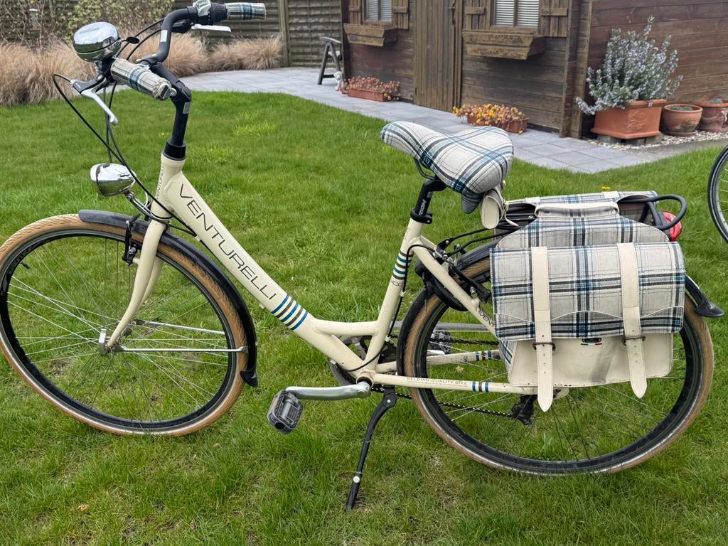Mooie damesfiets venturelli, Fietsen en Brommers, Ophalen, Gebruikt, Overige merken, Versnellingen