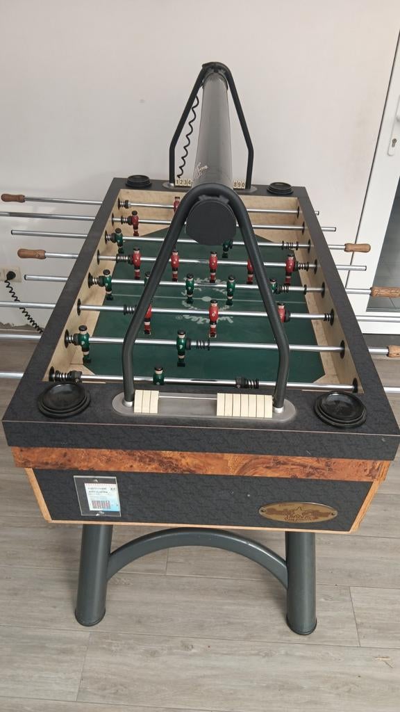 Jupiter gold star voetbaltafel, Ophalen