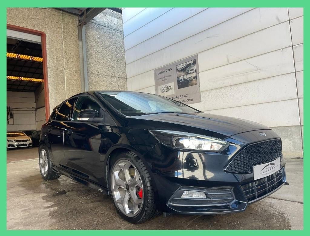 Ford Focus ST 2.0T Milltek 250PK  * Xenon/GPS *, Autos, Ford, Entreprise, Achat, Focus, ABS, Airbags, Air conditionné, Alarme