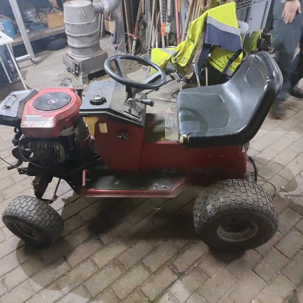 Zitmaaier, Jardin & Terrasse, Tondeuses autoportées, Enlèvement