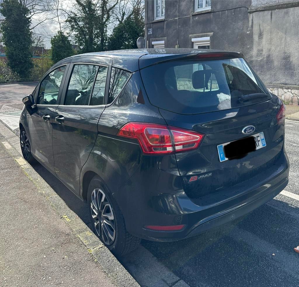 Ford B-Max 1.5TDCI 75ch 5pl 130.000kms Diesel, Autos, Ford, Euro 5, Achat, Entretenue par le concessionnaire, Noir
