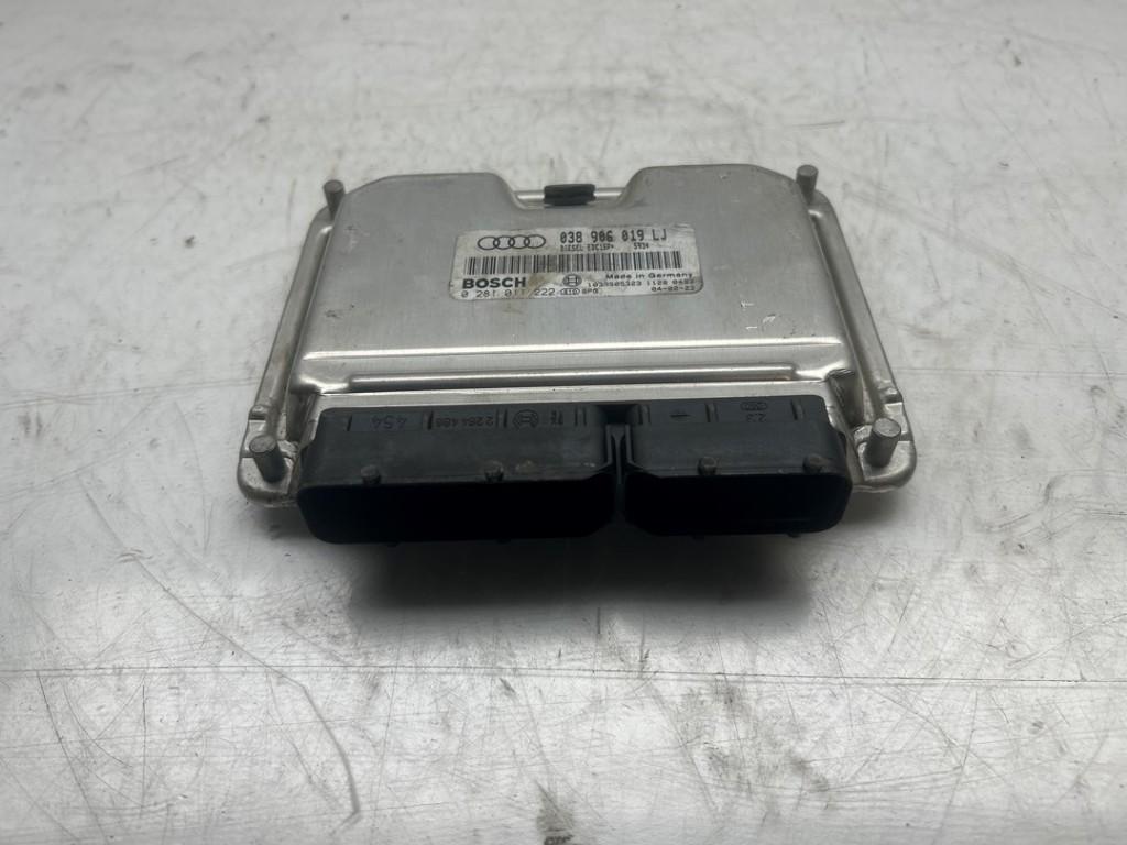 CALCULATEUR MOTEUR ECU Audi A4 Avant (B6) (|038906019LJ|), Autos : Pièces & Accessoires, Robert Bosch AG, Audi, Utilisé, Robert-Bosch-Allee 1
74232  Abstatt, DE