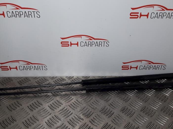 Kit amortisseur gaz hayon d'un Citroen Xsara Picasso, -, 3 mois de garantie, Utilisé, -