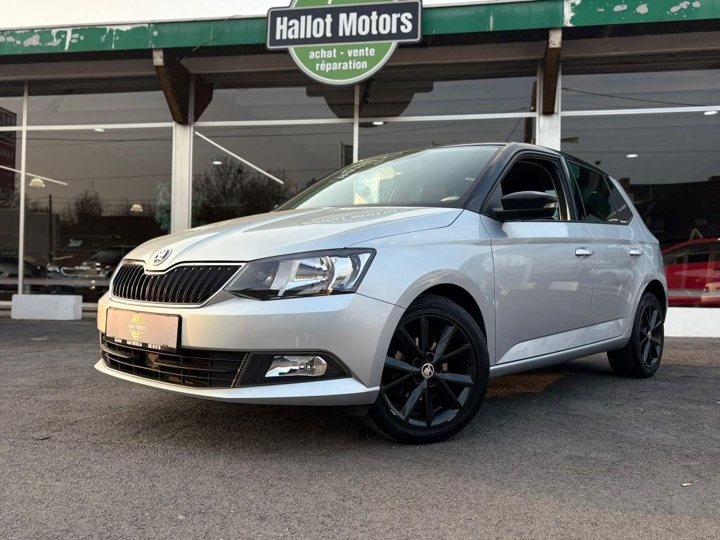 Skoda Fabia 140.000Kms 2016, Autos, Argent ou Gris, Achat, Entreprise, Boîte manuelle