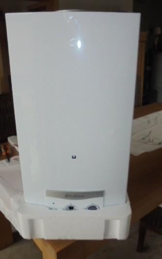 Chauffe-eau gaz propane Vaillant, Bricolage & Construction, Chauffe-eau & Boilers, Neuf, Chauffe-eau, Moins de 3 ans, Enlèvement