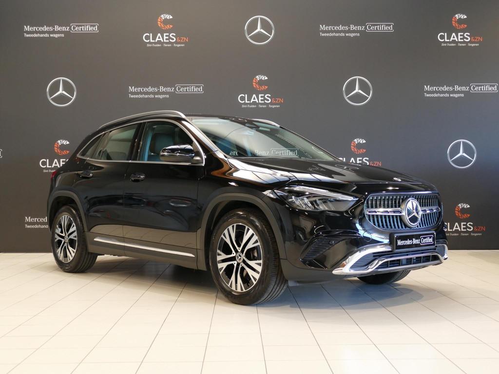 Mercedes-Benz GLA-klasse 180 Luxury Line DOS 8429, Auto's, Mercedes-Benz, Stof, Gebruikt, Zwart, 4 cilinders