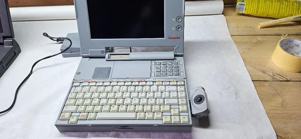 Notebook Olivetti PHILOS 33 , i386SL/33, 4MB RAM, Informatique & Logiciels, HDD, Enlèvement ou Envoi, Utilisé, Azerty