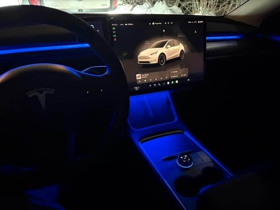 Tesla Models Y / Model 3 Upgrade Kit, Auto's, Particulier, Te koop, USB, Model Y