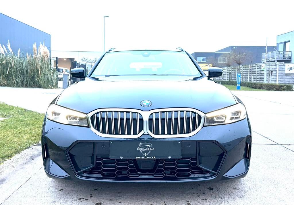 Bmw 330i touring xdrive/2024/ M pack/nieuwstaat/9485km, Auto's, BMW, Automaat, https://public.car-pass.be/vhr/12ec9f18-f860-4857-8ed6-8a992c056d7d